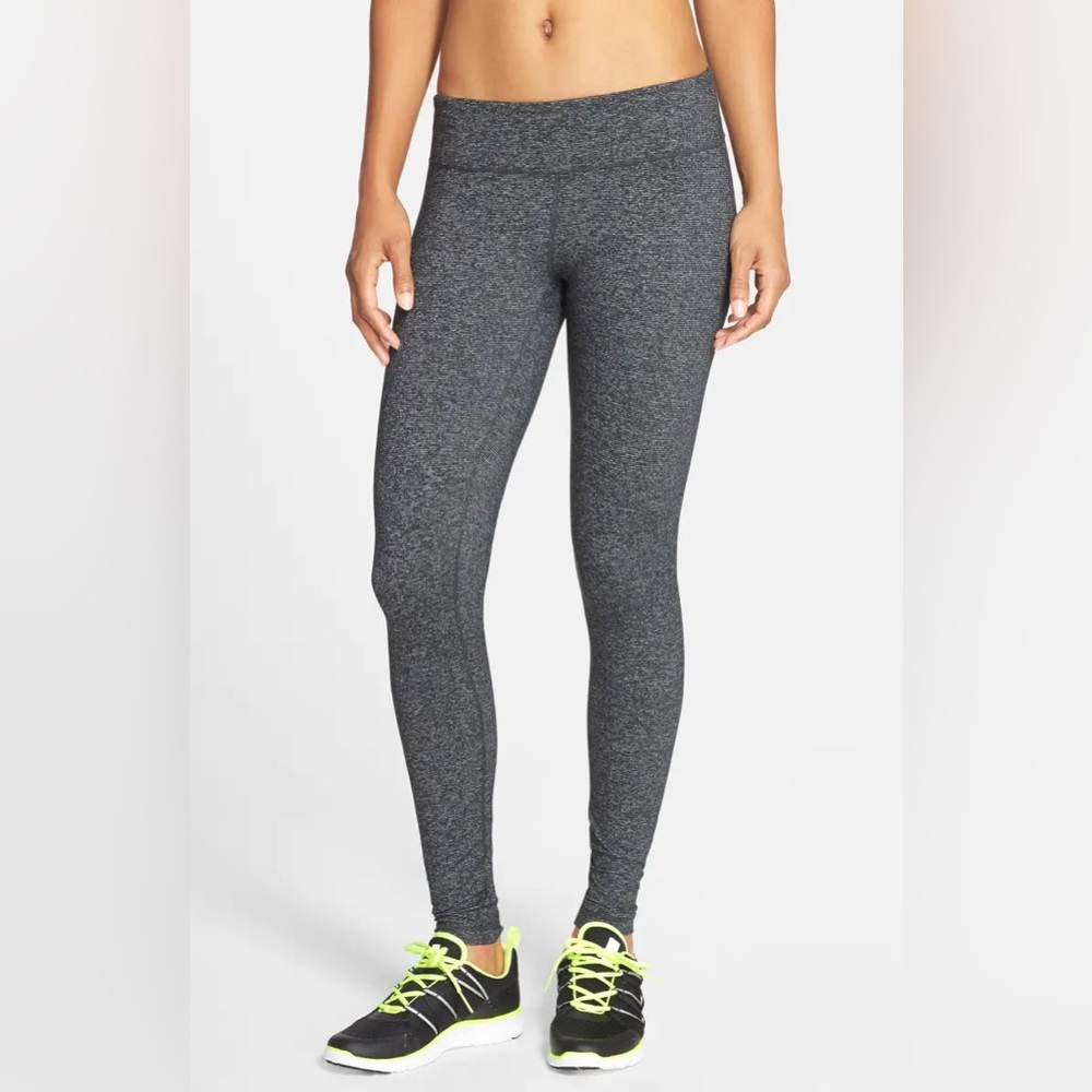 Zella Heathered Gray Athletic Leggings Size Small